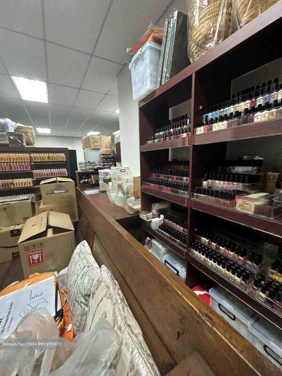 Invest Ho Building (D13), Factory #459652661